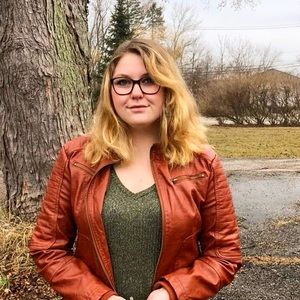 Meet your Posher, Anna